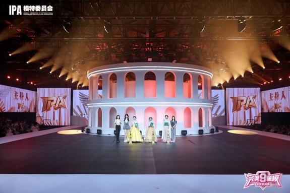 主持人 江姿莹 第九季完美童模高光载入史册 下一站更闪耀