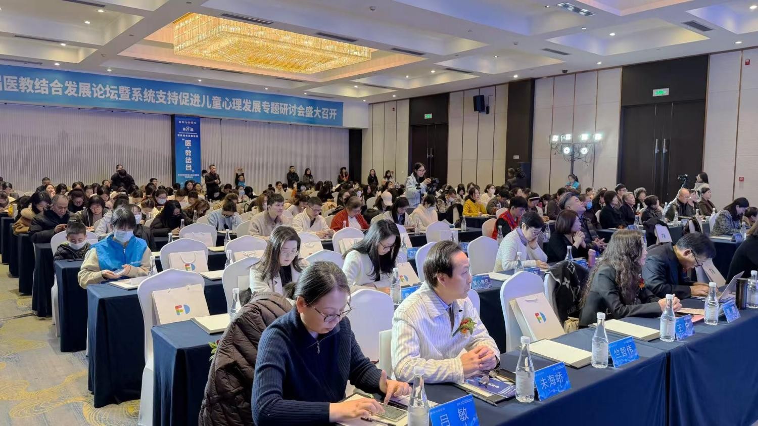 1765417996603470.jpg 1(1).jpg