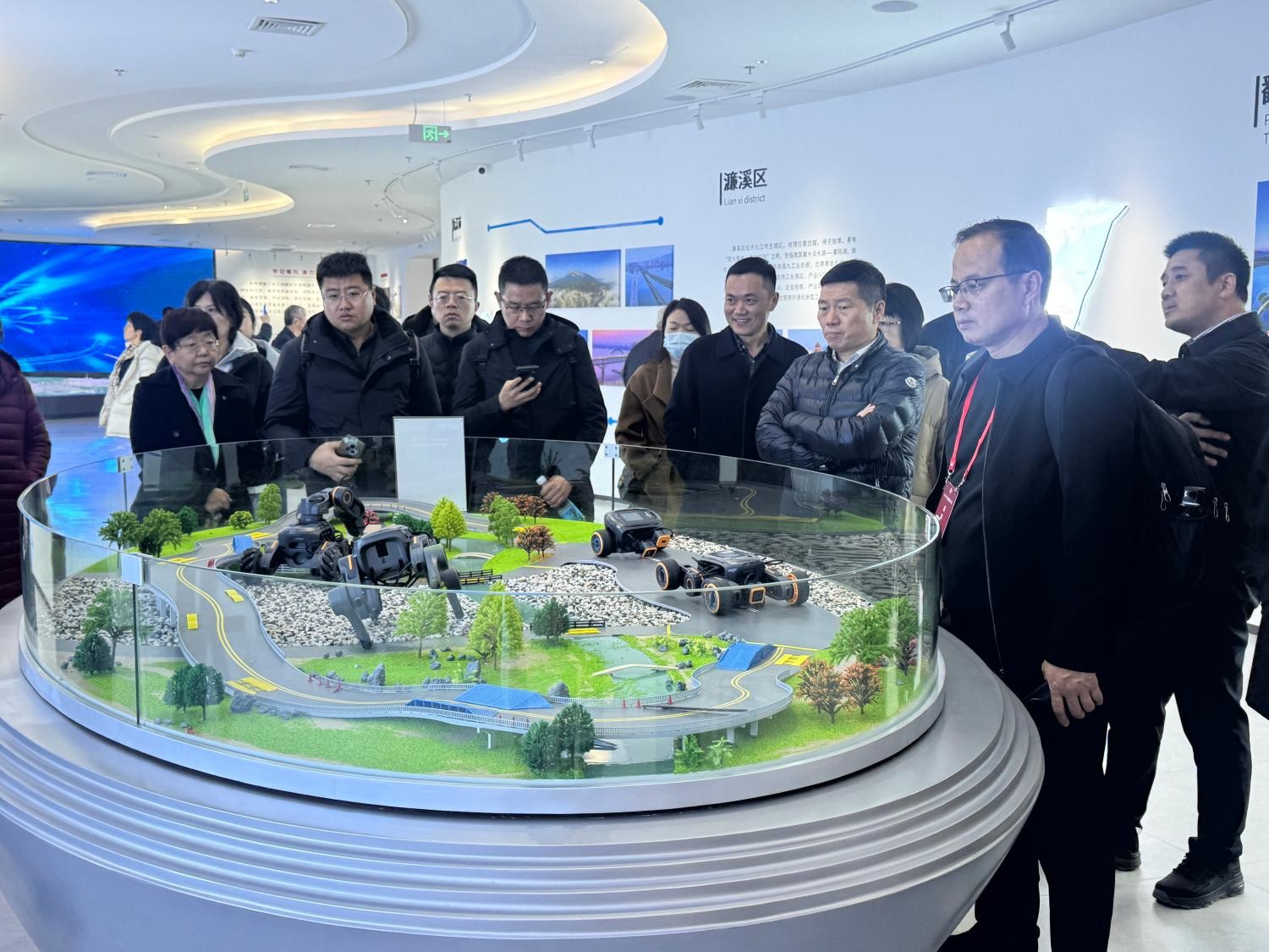 1765330094216831.jpg 27(1).jpg