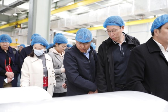 消费升级下的产业革新，这场纺织服装大会破解高质量发展密码