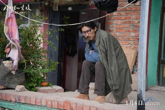 藏地少年的成长痛与救赎之光：万玛才旦监制作品《月光里的男孩》1月6日全国艺联专线上映