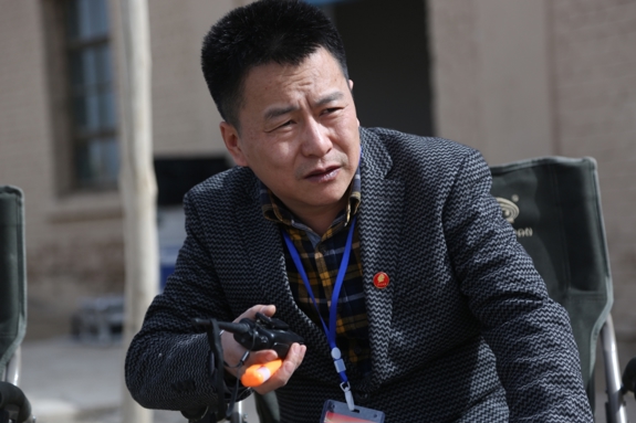温情力作《钢琴搬来搬去》今日上映 聚焦养老困境引发社会共鸣