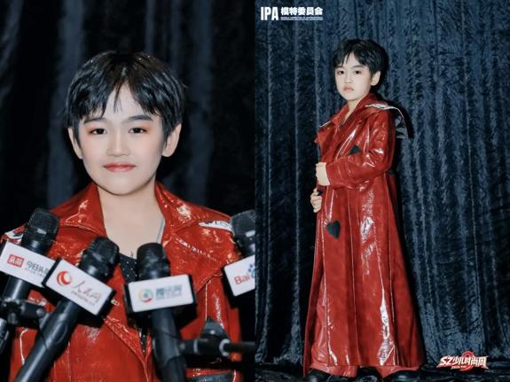 超高人气！恭喜徐博浩斩获第九季SZ少儿时尚周全球人气明星冠军